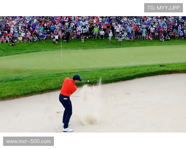 【高尔夫联赛·赛中·花絮》美巡赛选手麦克罗伊开球卡入树皮,仍保标准杆并最终夺冠 【高尔夫联赛·赛中·花絮》美巡赛选手麦克罗伊开球卡入树皮,仍保标准杆并最终夺冠